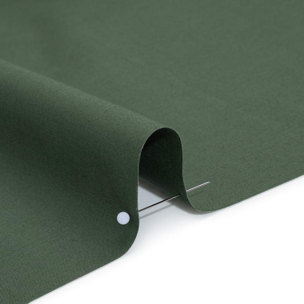 Sew Classic Solid Quilting Cotton Fabrics - Duck Green Sew Classic Solid Quilting Cotton Fabrics - Duck Green