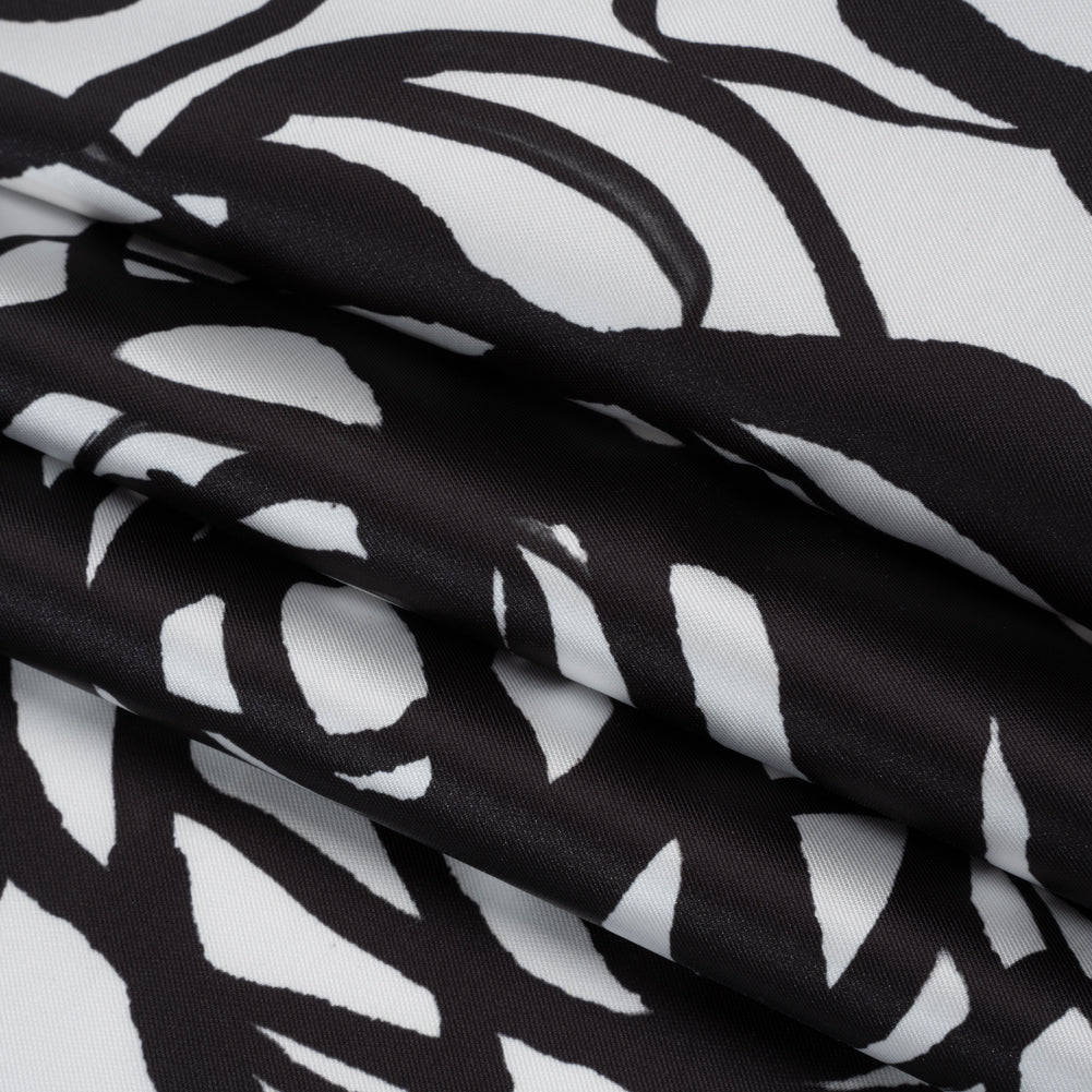Polyester Mikado Twill Made in Italy - Black and White Ink Brush Roses Polyester Mikado Twill Made in Italy - Black and White Ink Brush Roses