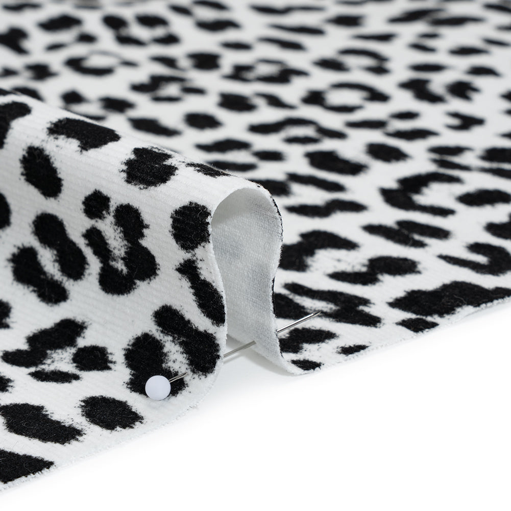Stretch Cotton Corduroy Print Made in Italy - Black and White Cheetah Spots - Deadstock Stretch Cotton Corduroy Print Made in Italy - Black and White Cheetah Spots - Deadstock