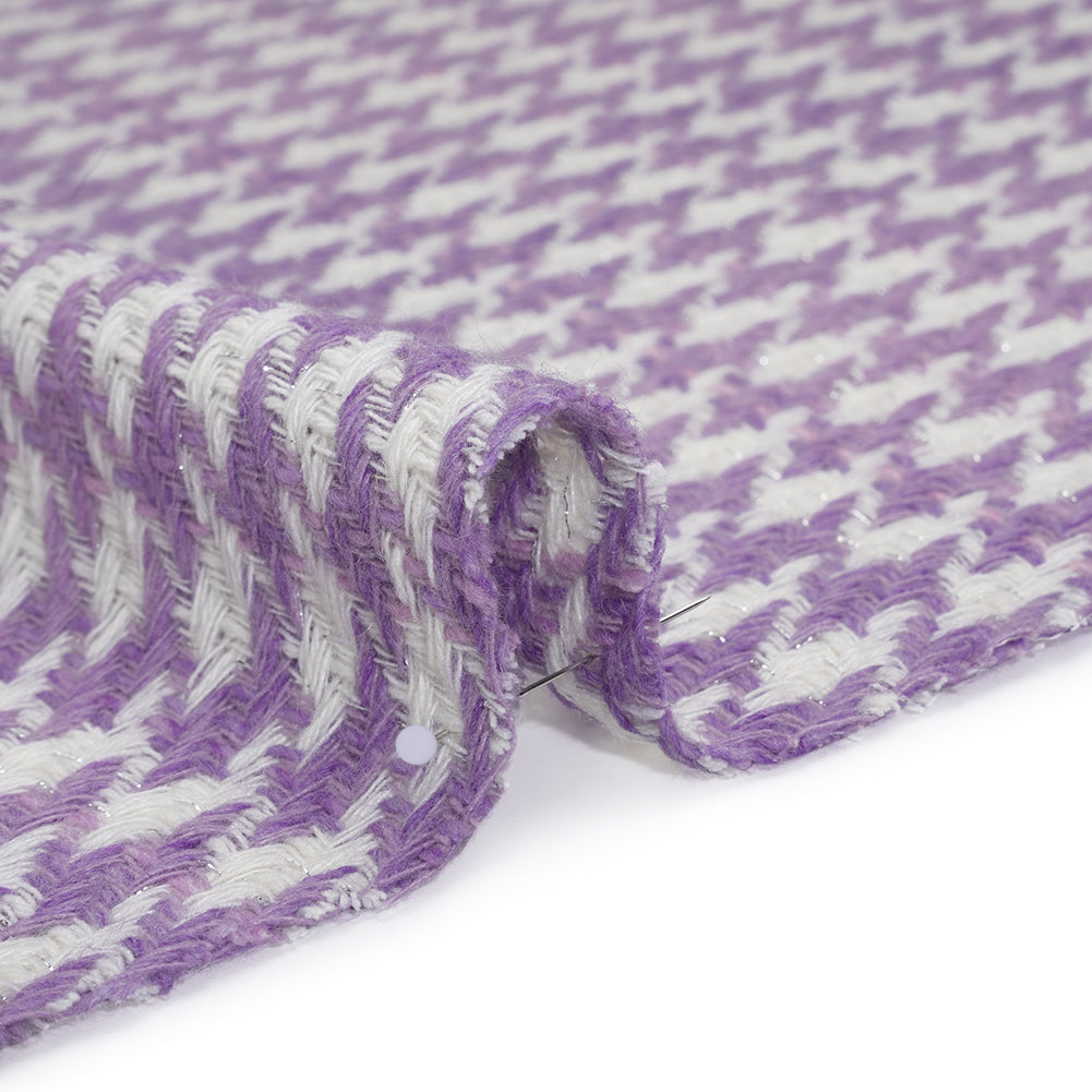 Metallic Wool Blend Tweed Twill Made in Italy - Silver, Light Purple and White Houndstooth - Deadstock Detail Metallic Wool Blend Tweed Twill Made in Italy - Silver, Light Purple and White Houndstooth - Deadstock Detail