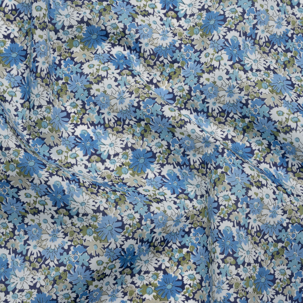 Liberty Fabrics Tana Lawn® - Libby Blue - Sky Blue, White and Sage Green Field of Daisies Liberty Fabrics Tana Lawn® - Libby Blue - Sky Blue, White and Sage Green Field of Daisies