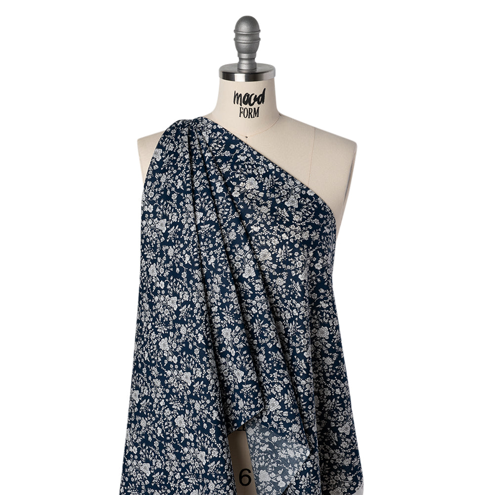 Liberty Fabrics Tana Lawn® - Summer Blooms Dark Blue - Navy and White Floral - Drape Liberty Fabrics Tana Lawn® - Summer Blooms Dark Blue - Navy and White Floral - Drape