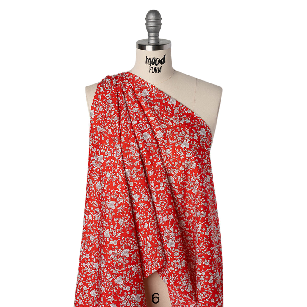 Liberty Fabrics Tana Lawn® - Summer Blooms Red - Scarlet Red and White Floral Liberty Fabrics Tana Lawn® - Summer Blooms Red - Scarlet Red and White Floral