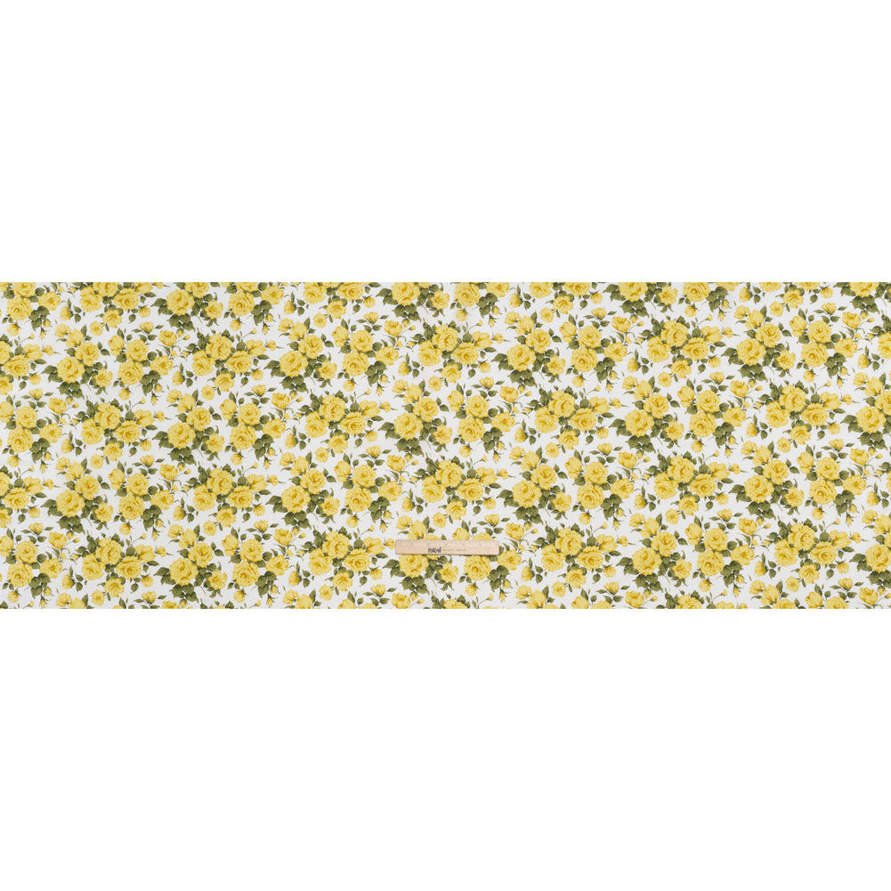 Liberty Fabrics Tana Lawn® - Carline Rose Yellow - Yellow, Green and White Rose Bouquets Liberty Fabrics Tana Lawn® - Carline Rose Yellow - Yellow, Green and White Rose Bouquets