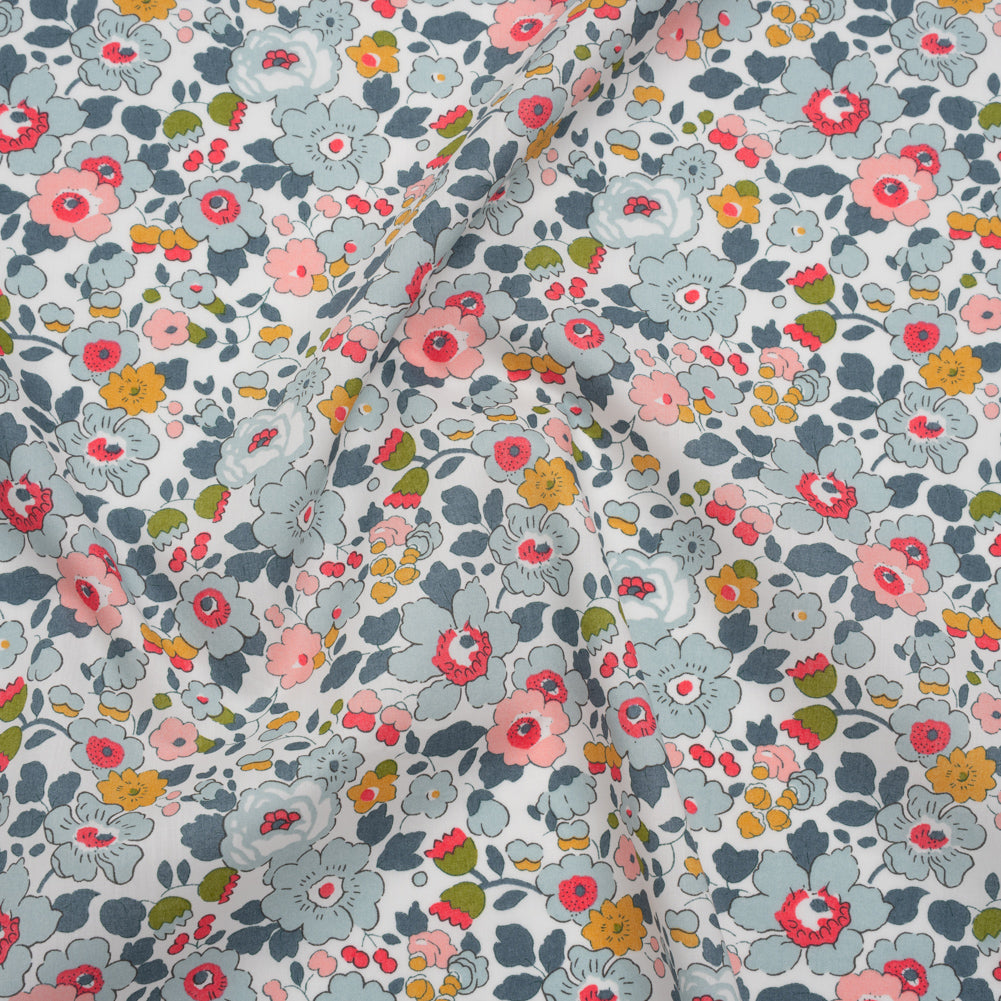 Liberty Fabrics Tana Lawn® - Betsy Multi Pastel - Light Blue, Pink and Muted Blue Floral Liberty Fabrics Tana Lawn® - Betsy Multi Pastel - Light Blue, Pink and Muted Blue Floral