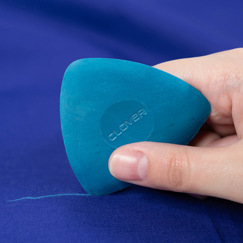 Clover Triangle Tailor's Chalk - Blue Package Clover Triangle Tailor's Chalk - Blue Package