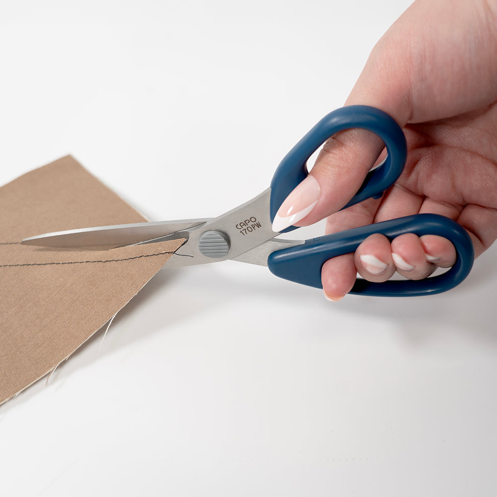 Clover Patchwork Scissors - 7" - Folded Clover Patchwork Scissors - 7" - Folded