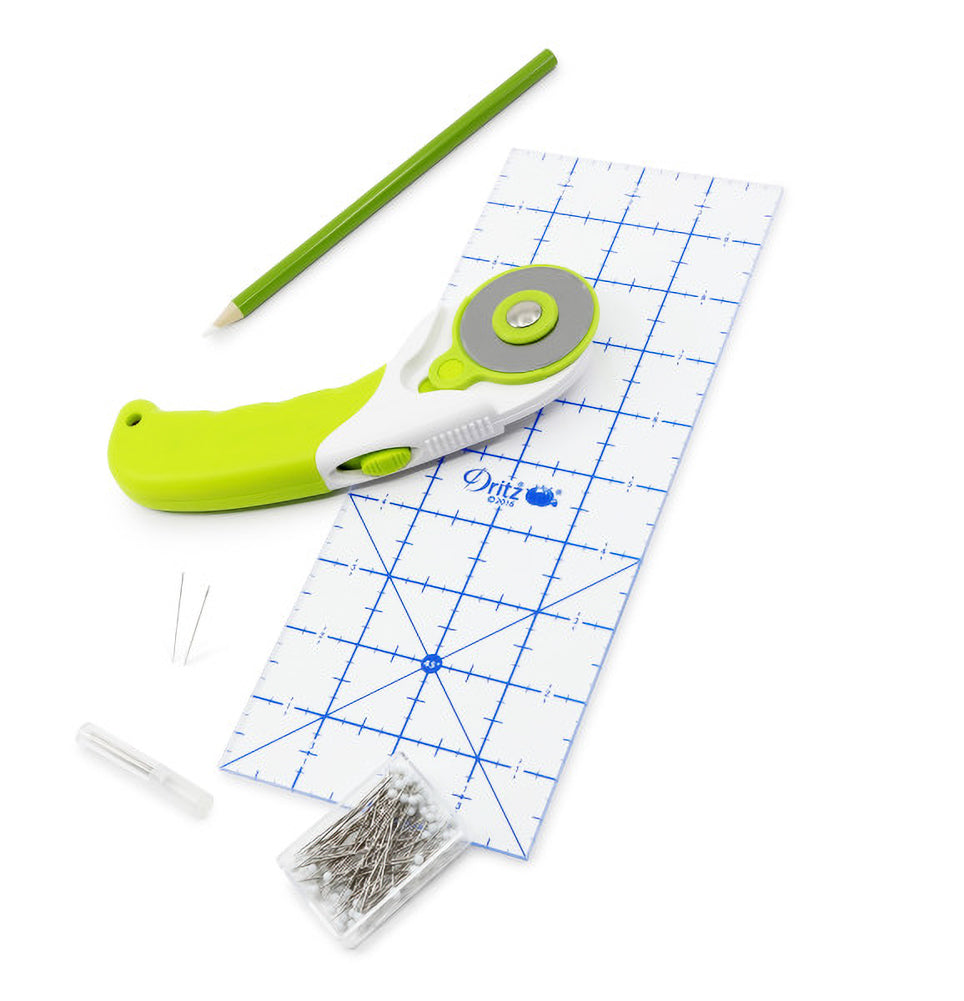 Dritz Easy Quilting Kit - Includes Project Book and Quilting Essentials for Beginners Dritz Easy Quilting Kit - Includes Project Book and Quilting Essentials for Beginners