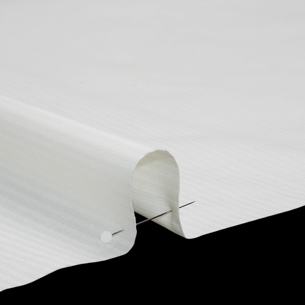 Cotton Herringbone Twill Pocketing - Ivory - Deadstock Detail Cotton Herringbone Twill Pocketing - Ivory - Deadstock Detail