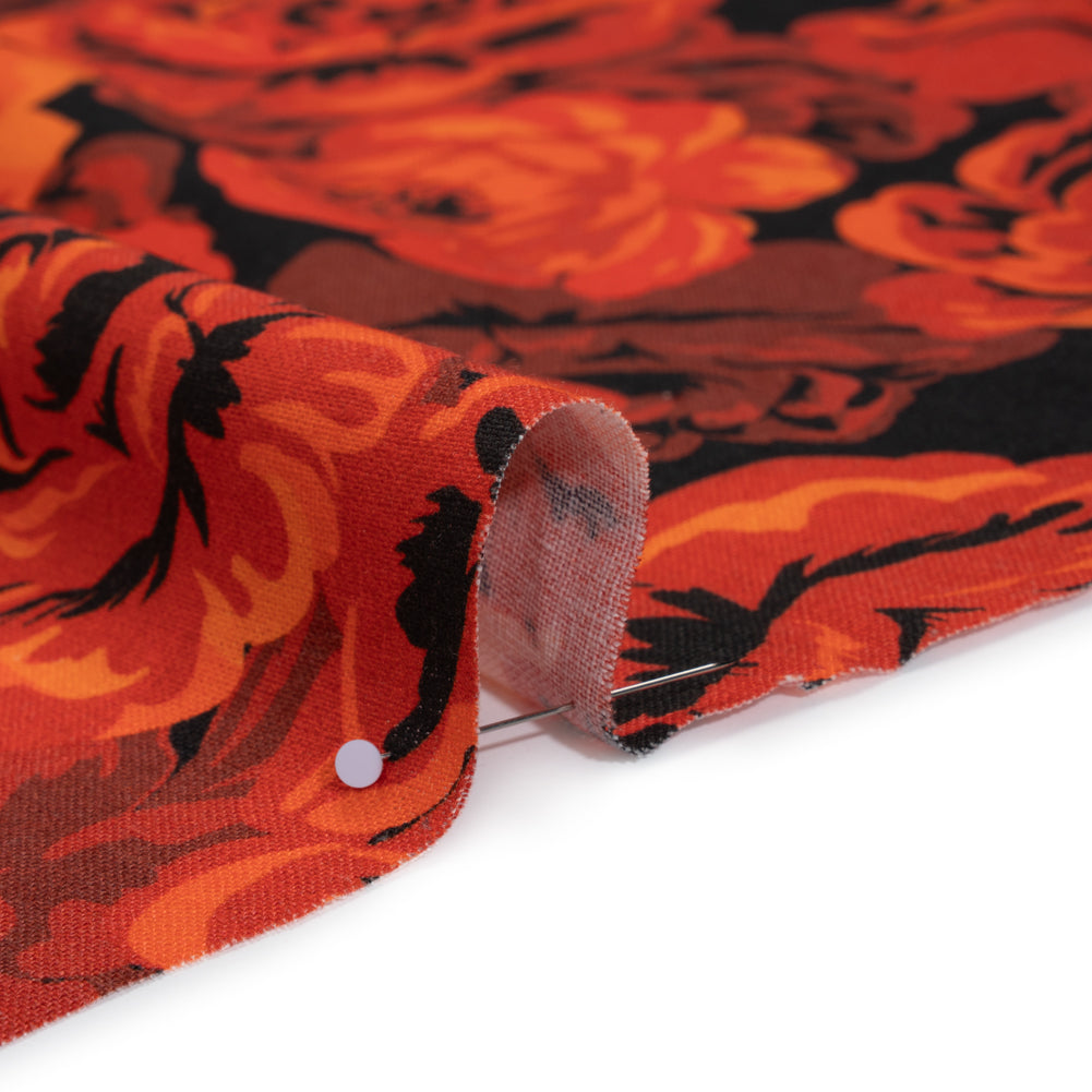 Linen and Rayon Woven - Scarlet Red, Burgundy and Black Roses - Mood Exclusive Midnight Muse Print Linen and Rayon Woven - Scarlet Red, Burgundy and Black Roses - Mood Exclusive Midnight Muse Print