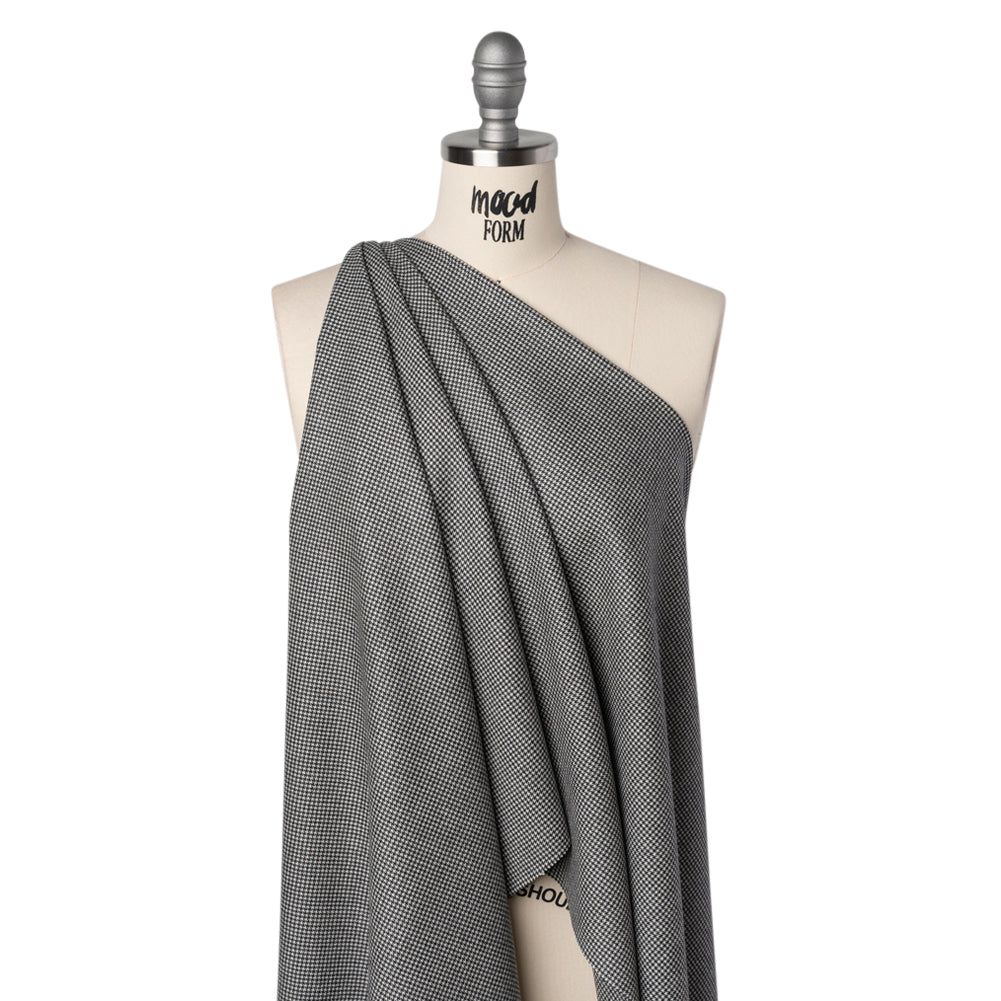 Brushed Virgin Merino Wool Twill - Black and White Little Houndstooth Drape Brushed Virgin Merino Wool Twill - Black and White Little Houndstooth Drape