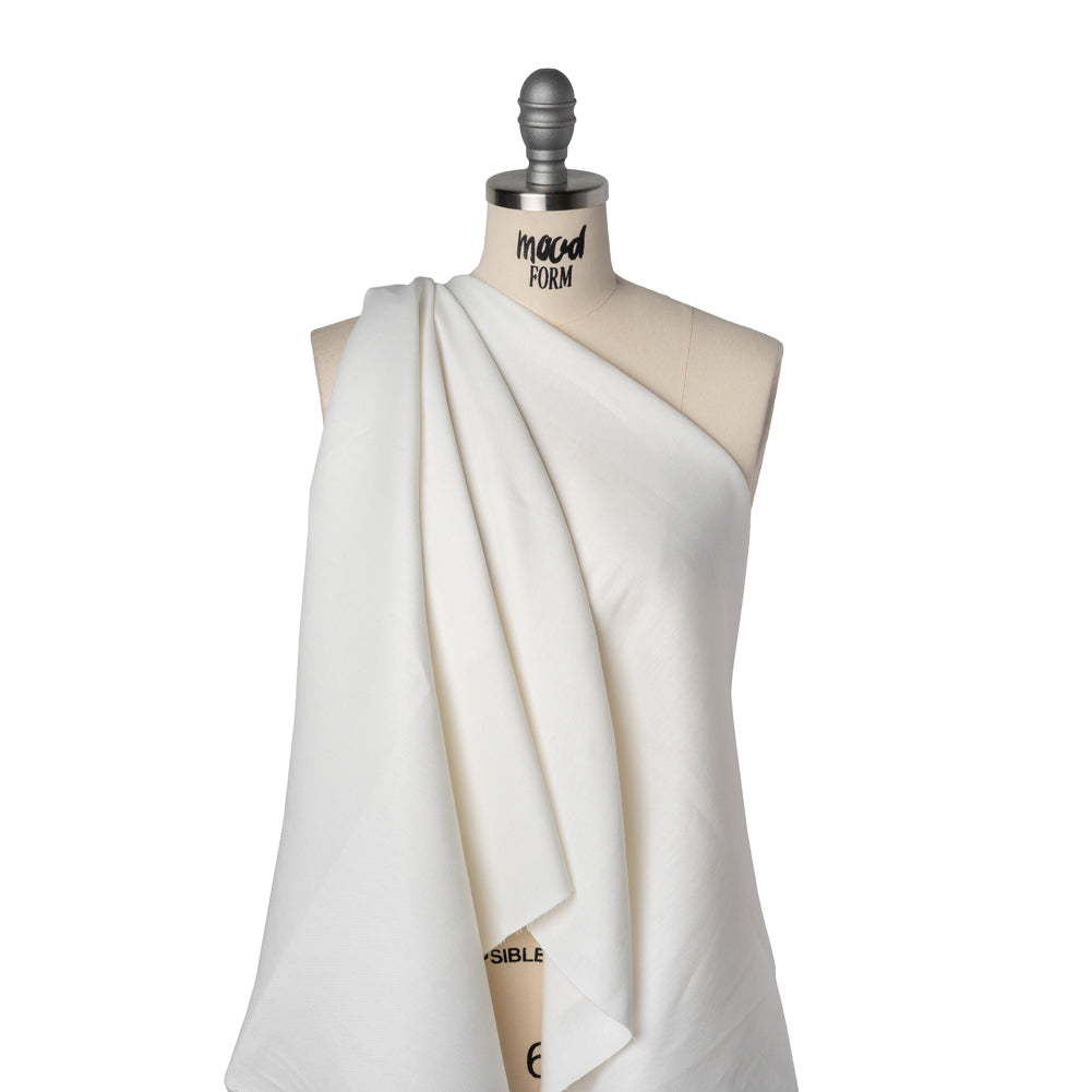 Stretch Linen Blend Twill by Veronica Beard - White - Designer Deadstock Stretch Linen Blend Twill by Veronica Beard - White - Designer Deadstock