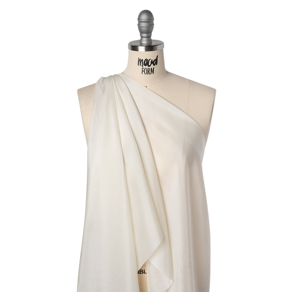 China Silk/Habotai - Ivory - Famous Australian Designer Deadstock China Silk/Habotai - Ivory - Famous Australian Designer Deadstock