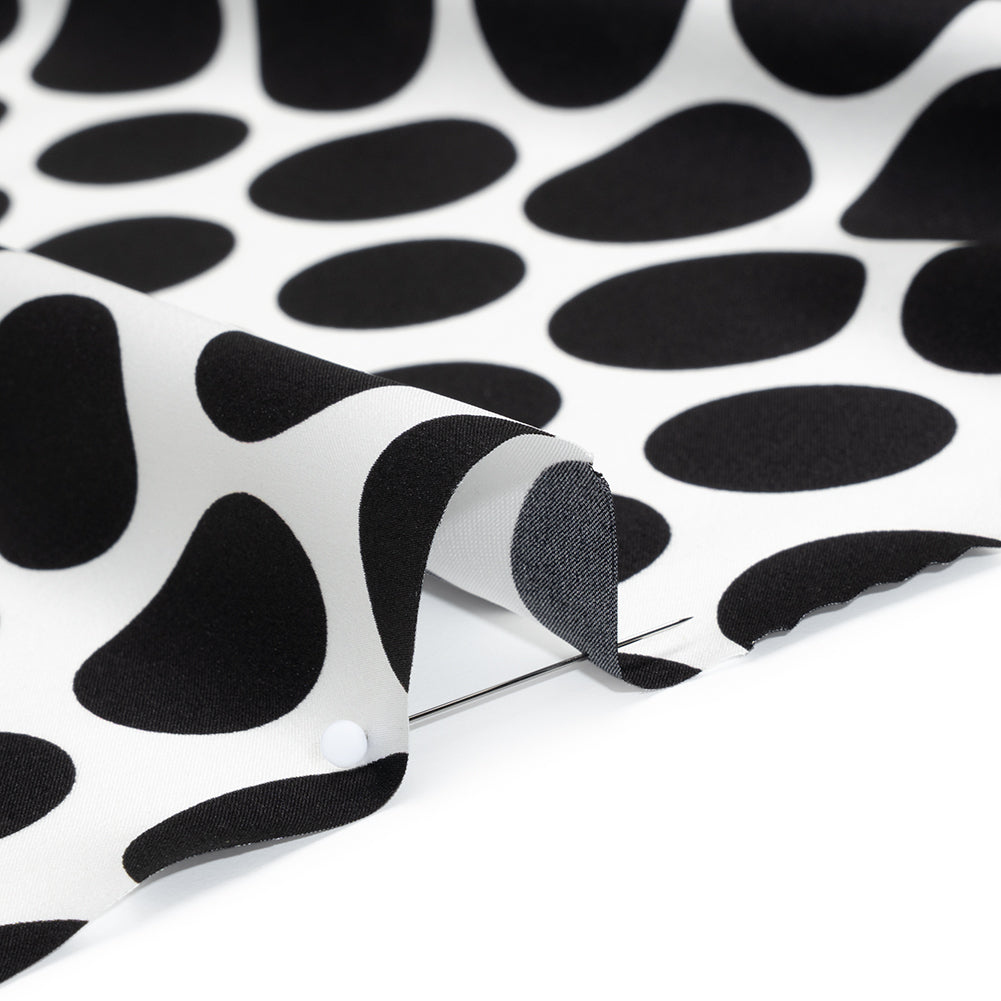 Silk Charmeuse Print 16MM, Made in Italy - Black and White Polka Dot Gradients Silk Charmeuse Print 16MM, Made in Italy - Black and White Polka Dot Gradients