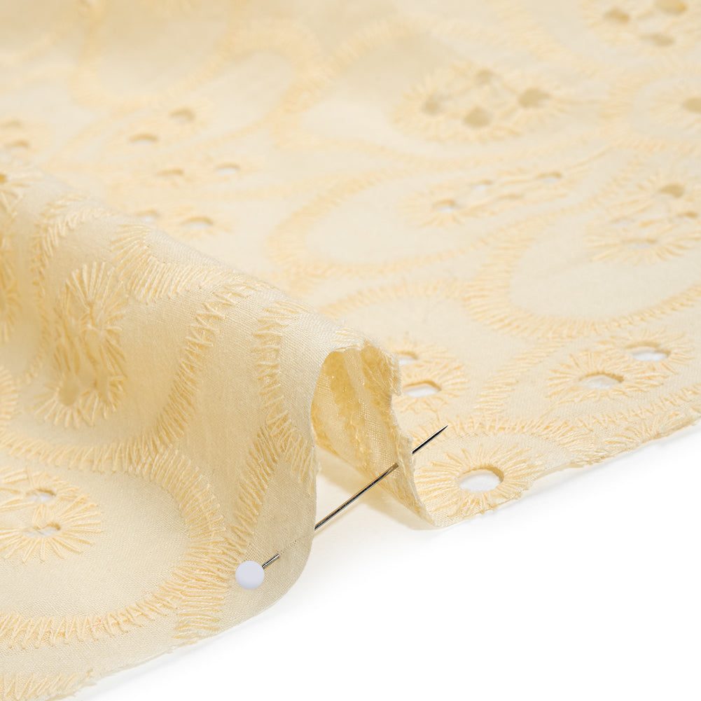 Embroidered Eyelet Cotton Voile - Vanilla Big Flowers - Naomi Collection Embroidered Eyelet Cotton Voile - Vanilla Big Flowers - Naomi Collection
