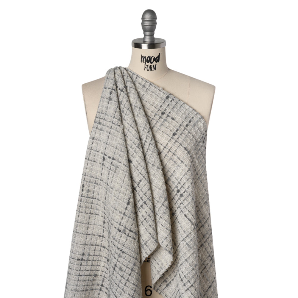 Metallic Wool Blend Boucle Tweed Made in Italy - Ivory, Gray and Silver Plaid - Deadstock Metallic Wool Blend Boucle Tweed Made in Italy - Ivory, Gray and Silver Plaid - Deadstock