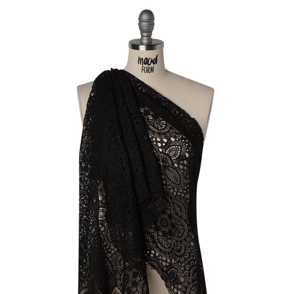Cotton and Nylon Crochet Lace with Scalloped Border - Black Boho Flowers Cotton and Nylon Crochet Lace with Scalloped Border - Black Boho Flowers