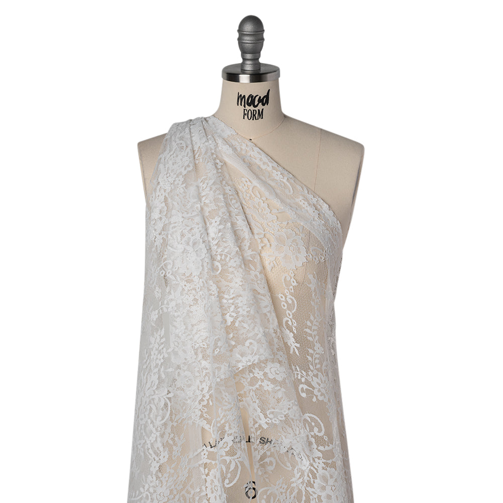 Nylon Raschel Lace - White Fancy Floral with Scalloped Borders Nylon Raschel Lace - White Fancy Floral with Scalloped Borders