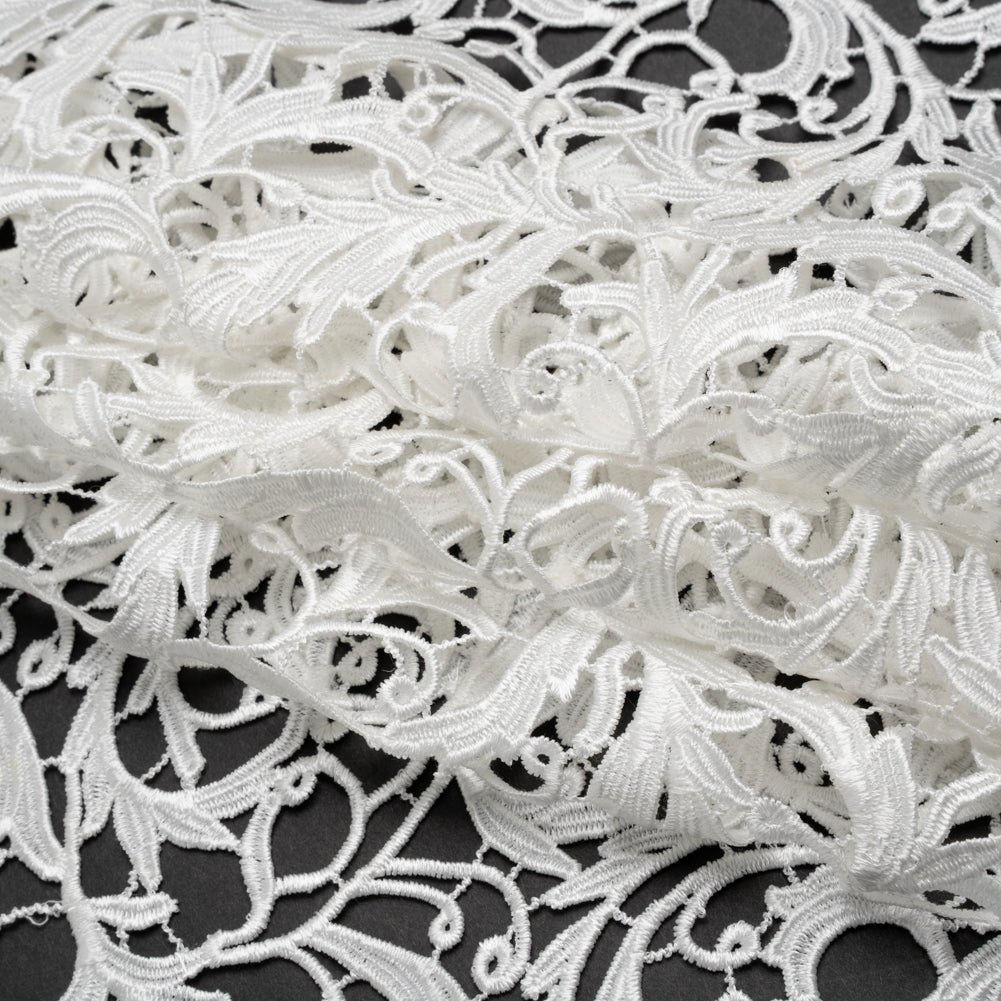 Guipure Lace - Off White Swirling Leafy Vines Folded Guipure Lace - Off White Swirling Leafy Vines Folded
