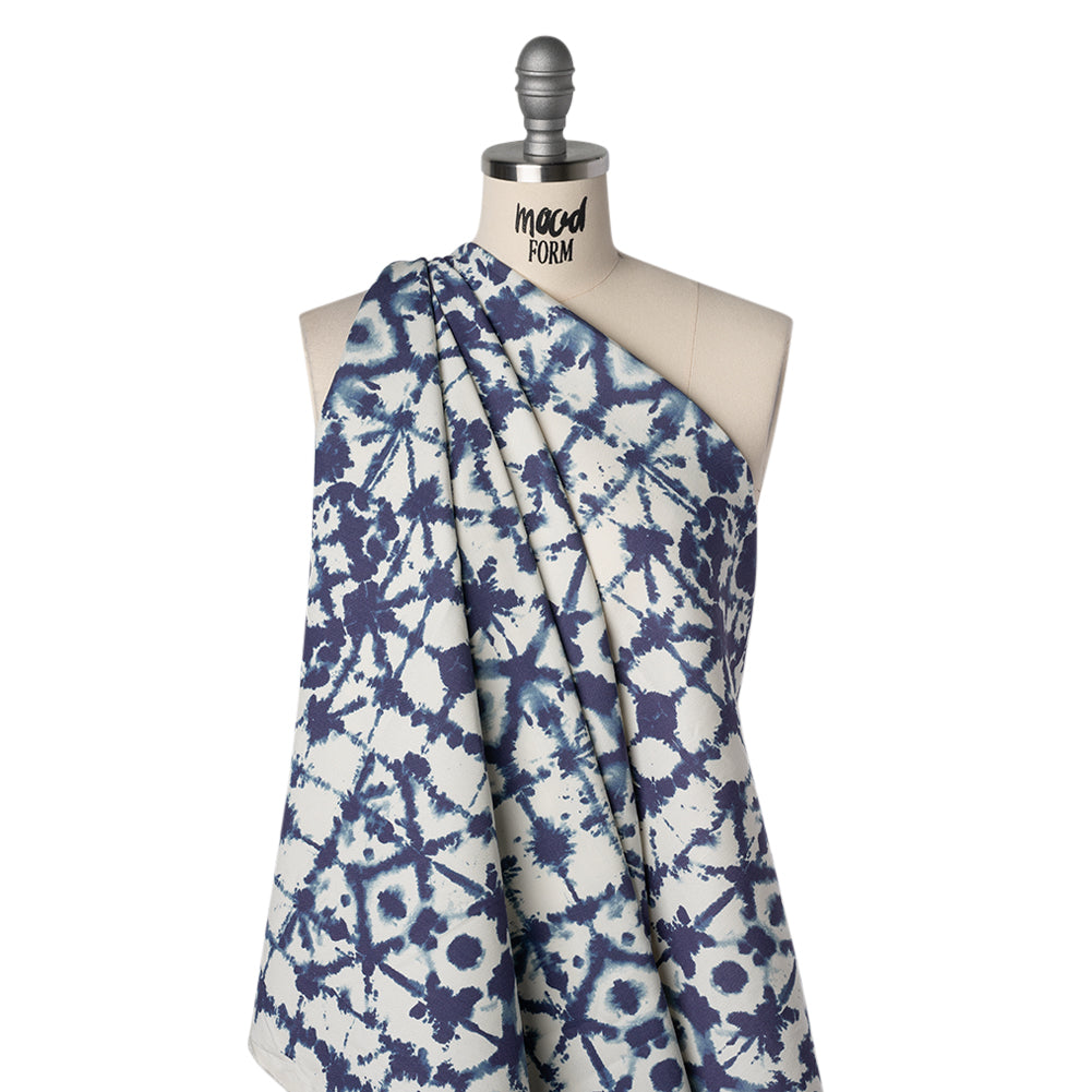 Stretch Linen and Rayon Woven Print - White and Indigo Blue Shibori Tie Dye Stretch Linen and Rayon Woven Print - White and Indigo Blue Shibori Tie Dye