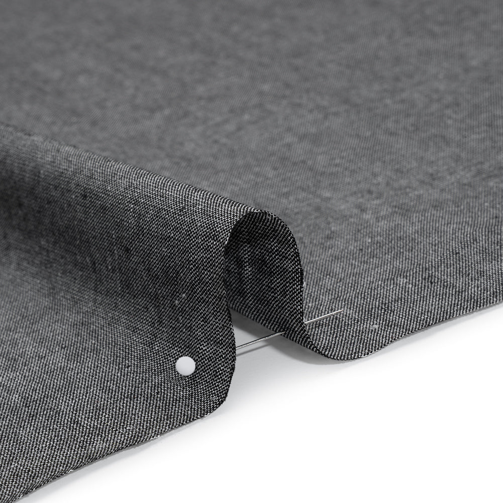 Cotton and Polyester Chambray Made in Italy - Heathered Soft Smoke Black - Detail Cotton and Polyester Chambray Made in Italy - Heathered Soft Smoke Black - Detail