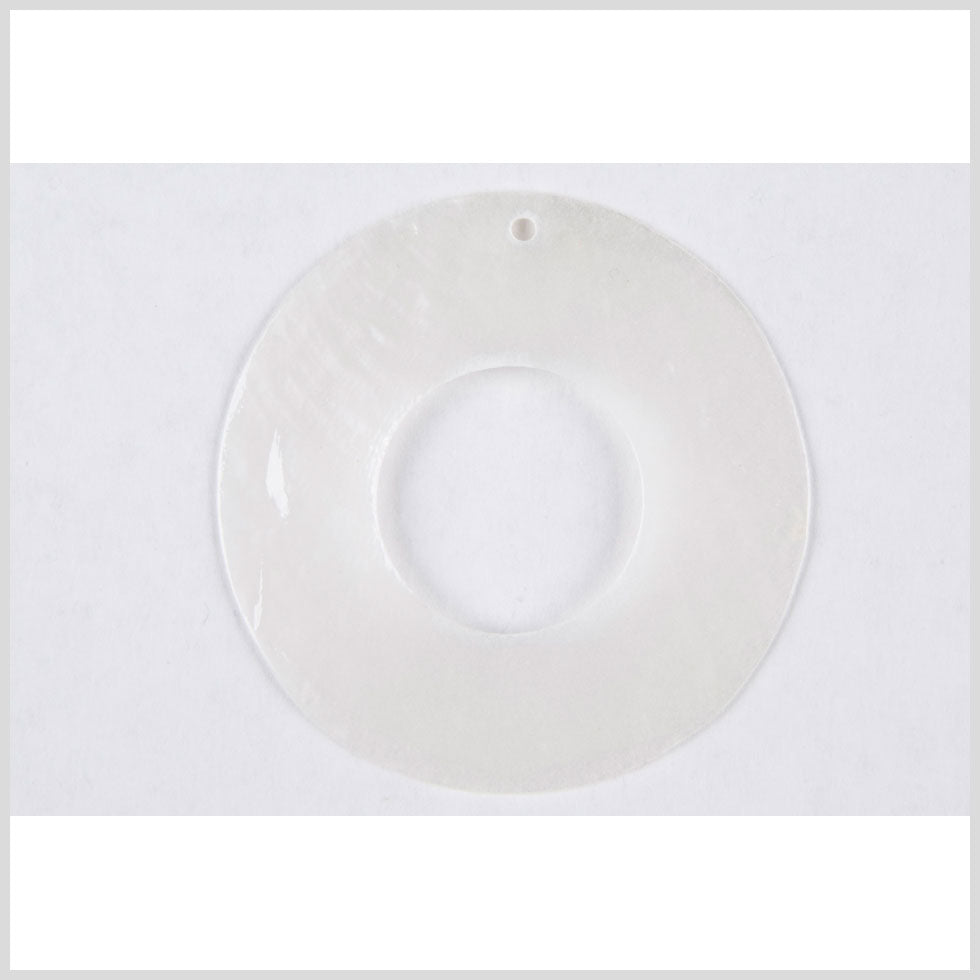 30mm White Plastic Pendant 30mm White Plastic Pendant