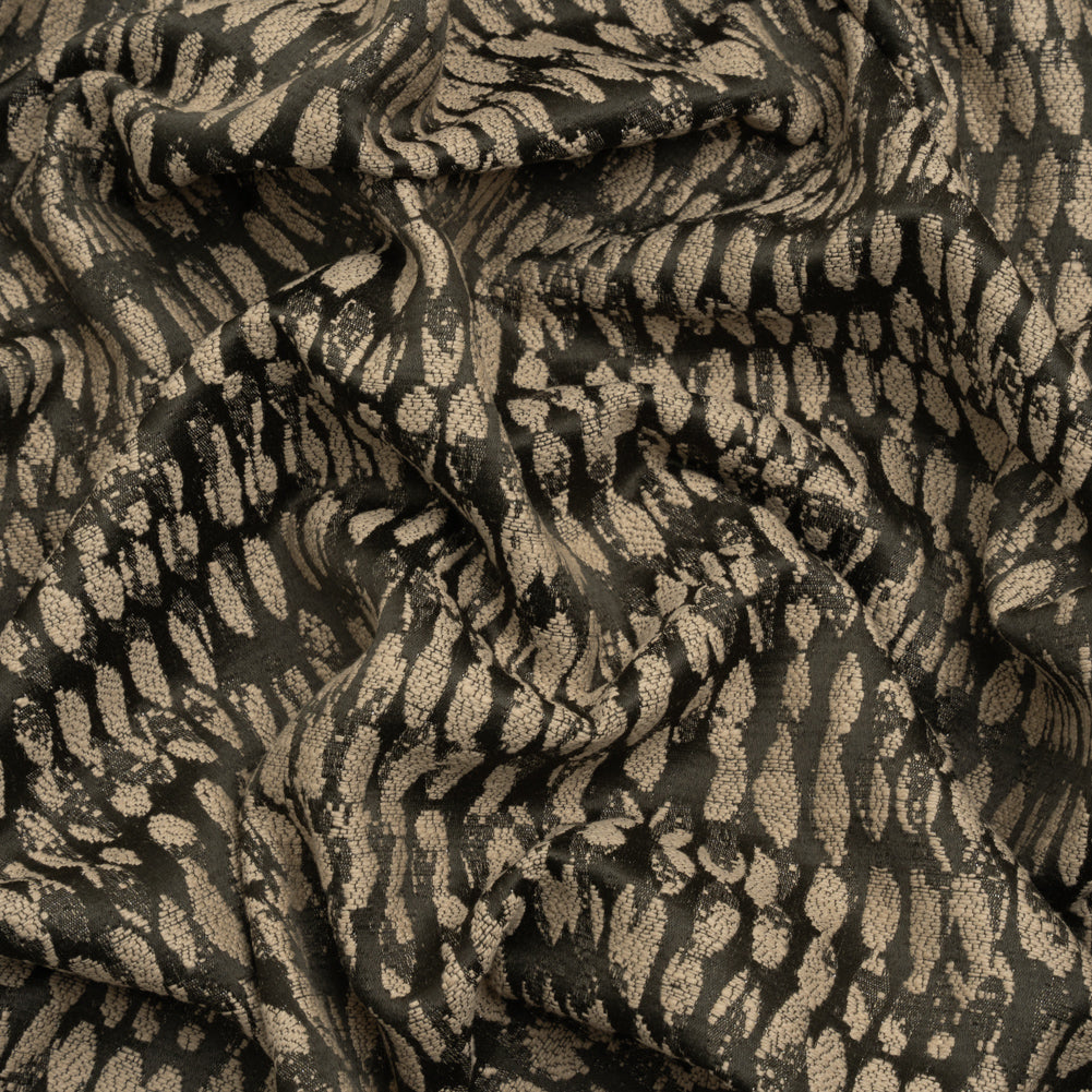 Rows of Spots Recycled Polyester and Cotton Drapery Jacquard - Noir - British Imported Rows of Spots Recycled Polyester and Cotton Drapery Jacquard - Noir - British Imported