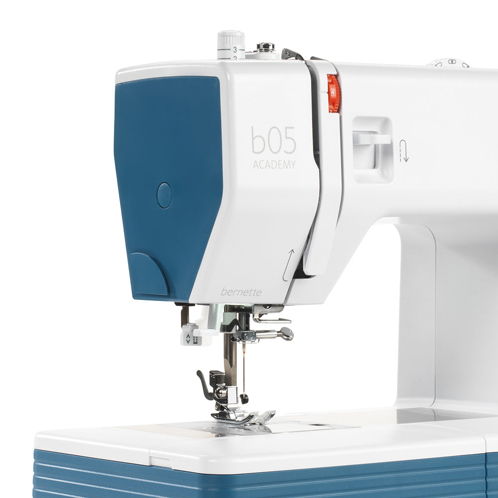bernette 05 ACADEMY - Robust Mechanical Sewing Machine with 30 Essential Stitches bernette 05 ACADEMY - Robust Mechanical Sewing Machine with 30 Essential Stitches