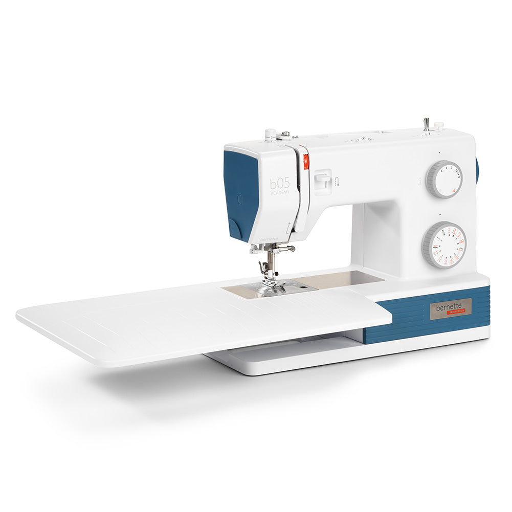 bernette 05 ACADEMY - Robust Mechanical Sewing Machine with 30 Essential Stitches bernette 05 ACADEMY - Robust Mechanical Sewing Machine with 30 Essential Stitches