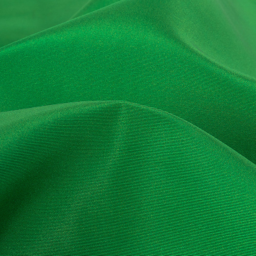 Kelly Green Silk Faille - Detail Kelly Green Silk Faille - Detail