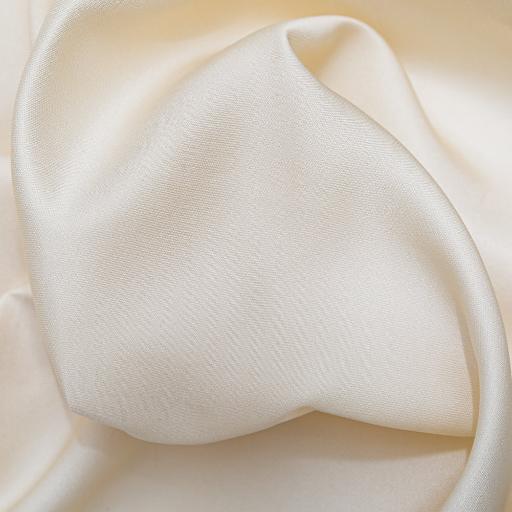 Seedpearl Stiff Rayon Twill - Detail Seedpearl Stiff Rayon Twill - Detail