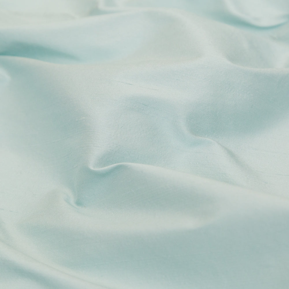 Silk Shantung - Morning Mist - Shantung Collection Detail Silk Shantung - Morning Mist - Shantung Collection Detail