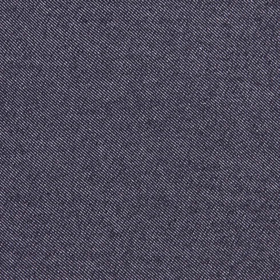 Italian Phantom and Blanc de Blanc Wool Twill Detail Italian Phantom and Blanc de Blanc Wool Twill Detail