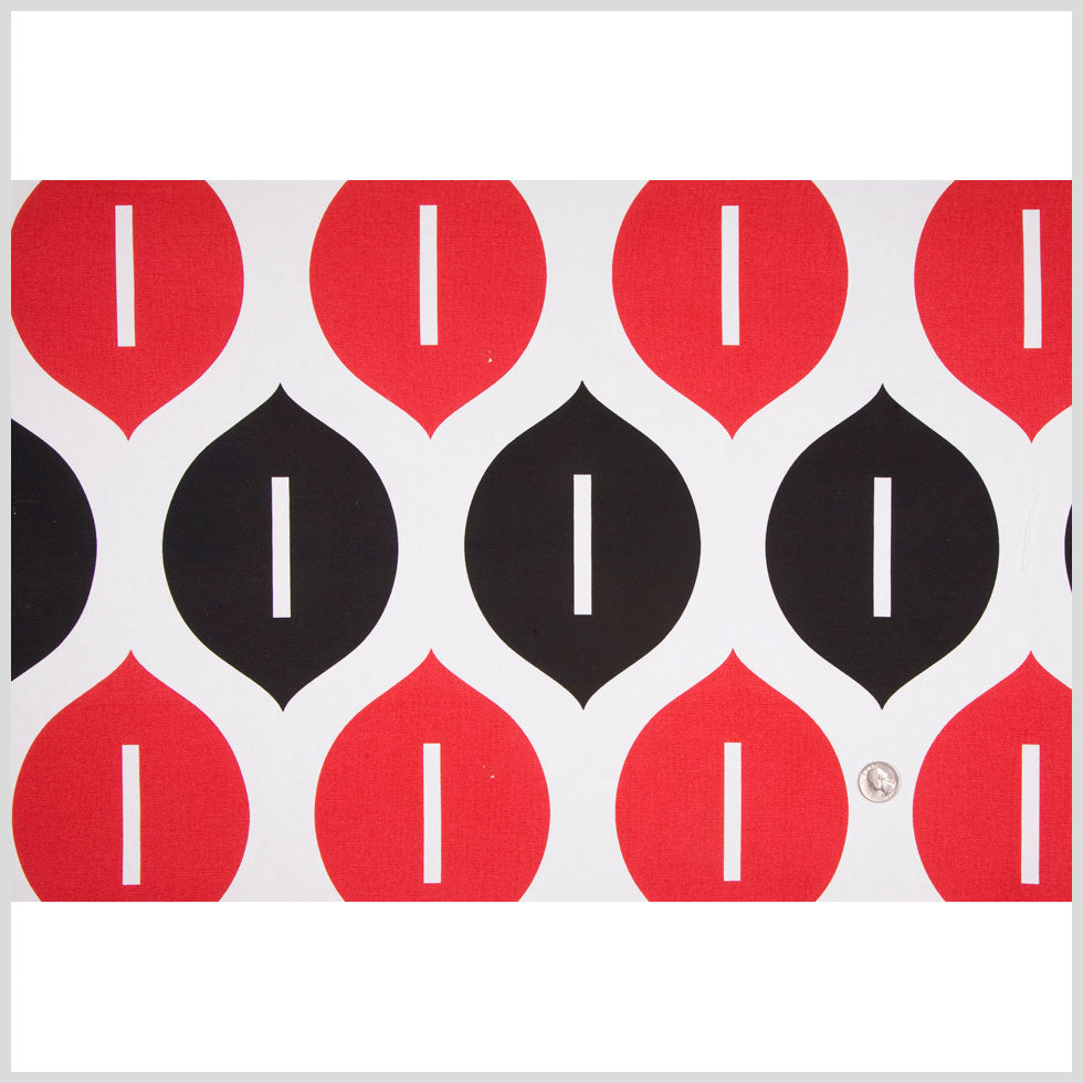 Off-White/Black/Primary Red Geometric Canvas Full Off-White/Black/Primary Red Geometric Canvas Full