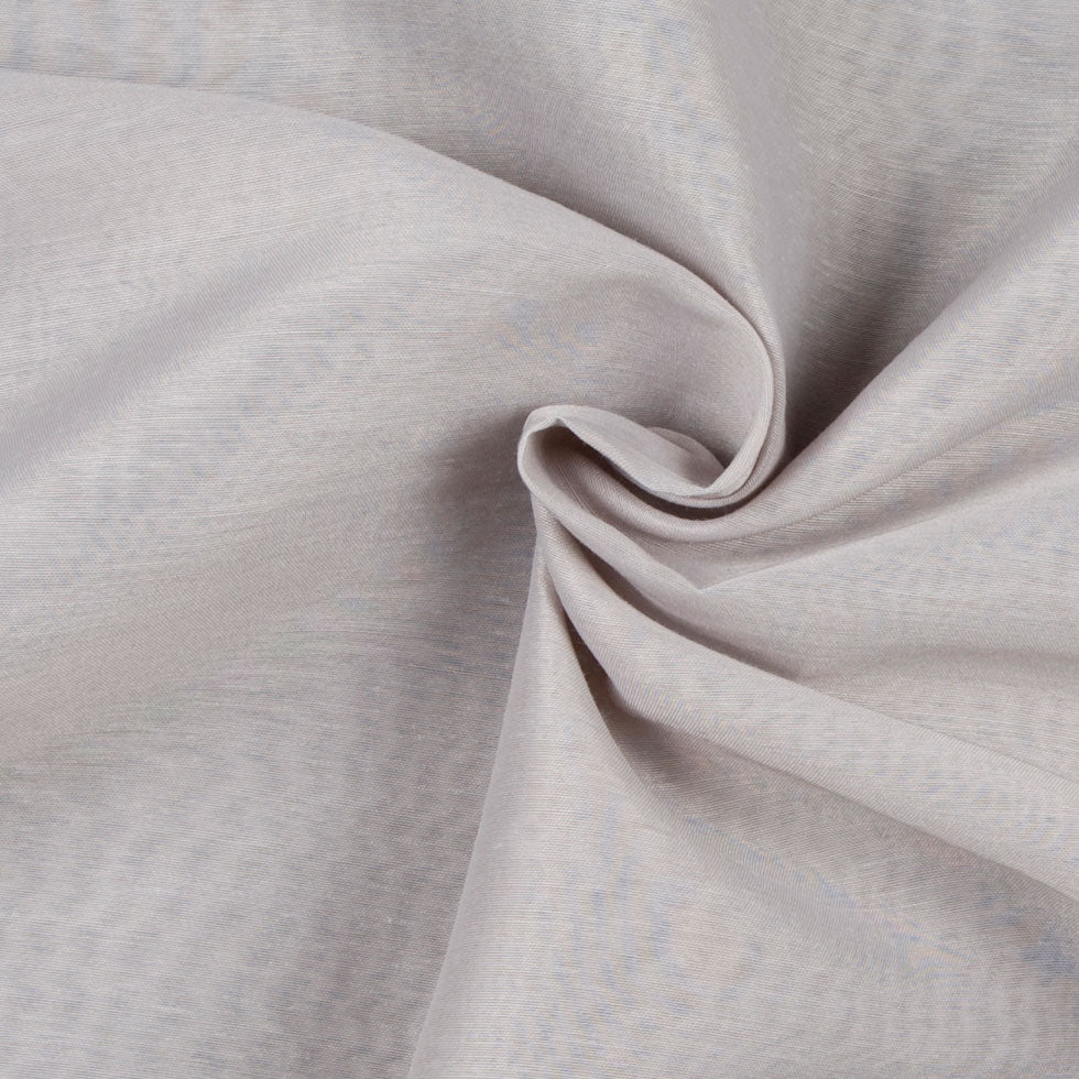 Grayhound Solid Batiste Detail Grayhound Solid Batiste Detail