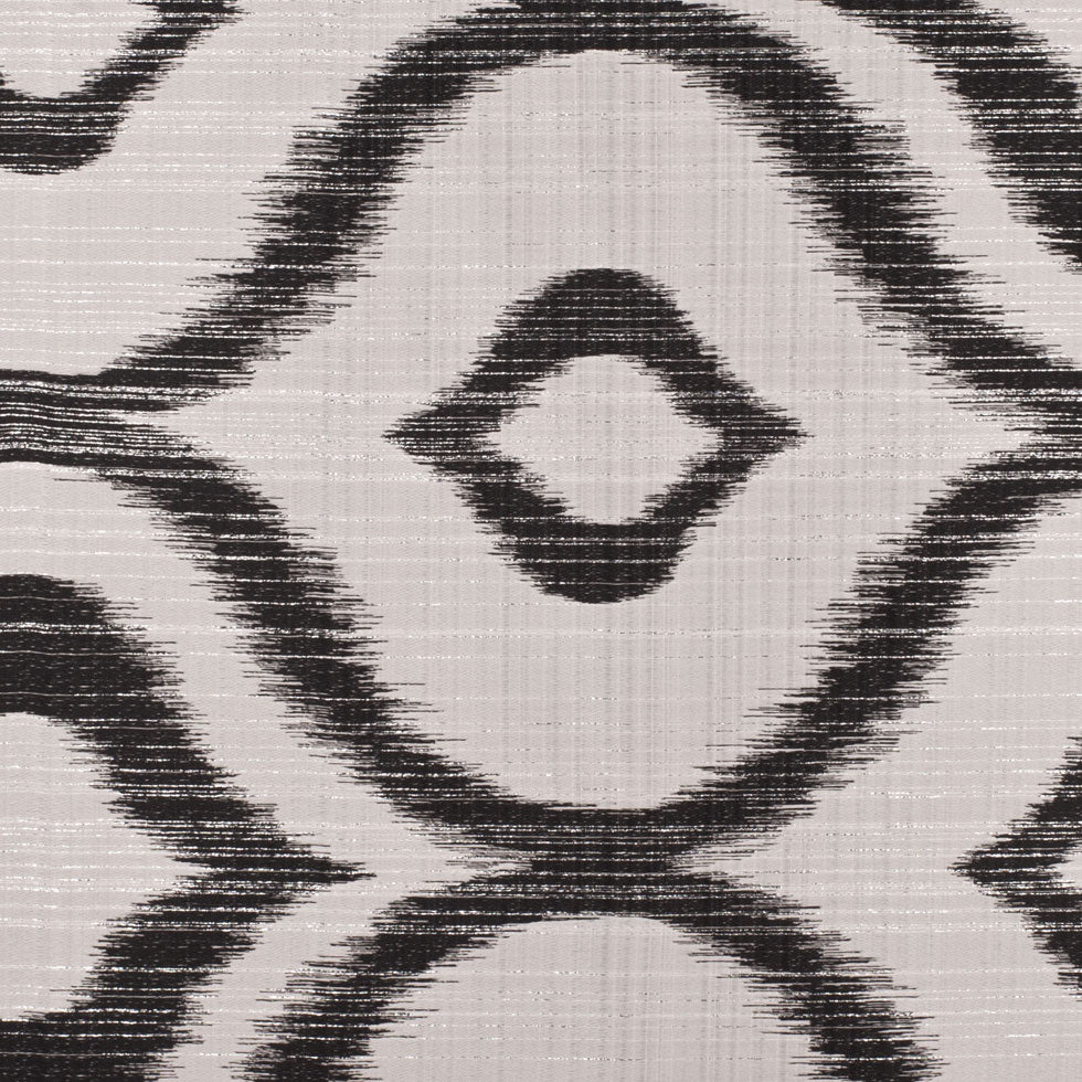Black/White 40950 Ikat Woven Black/White 40950 Ikat Woven