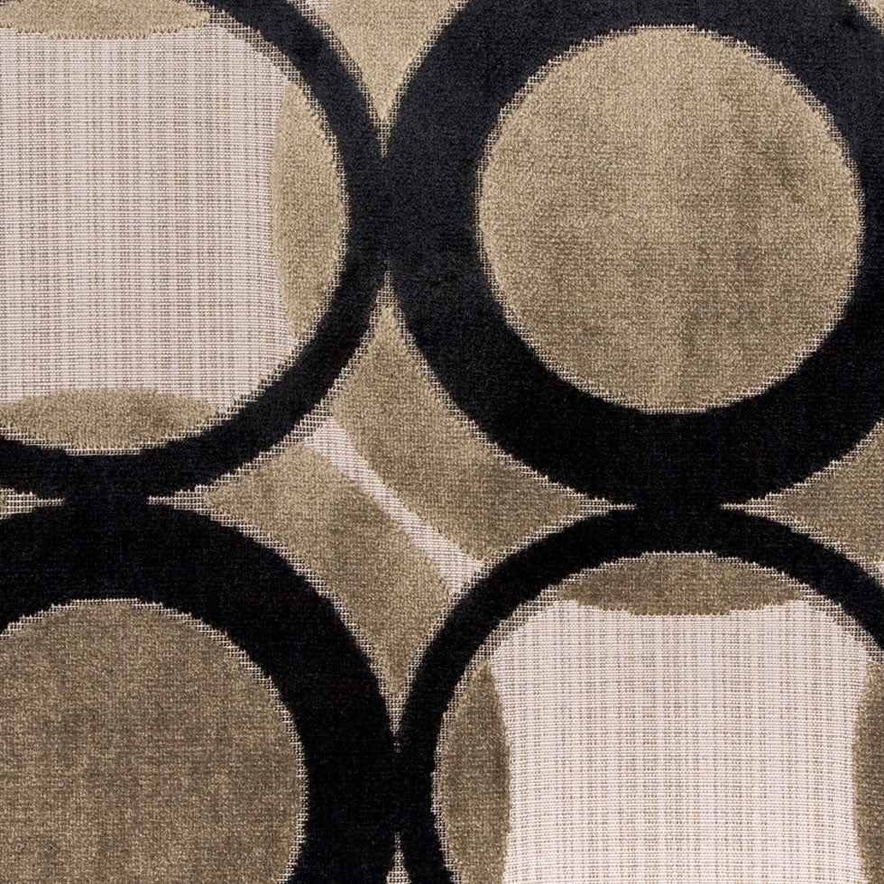 Black/Gray Geometric Chenille Detail Black/Gray Geometric Chenille Detail