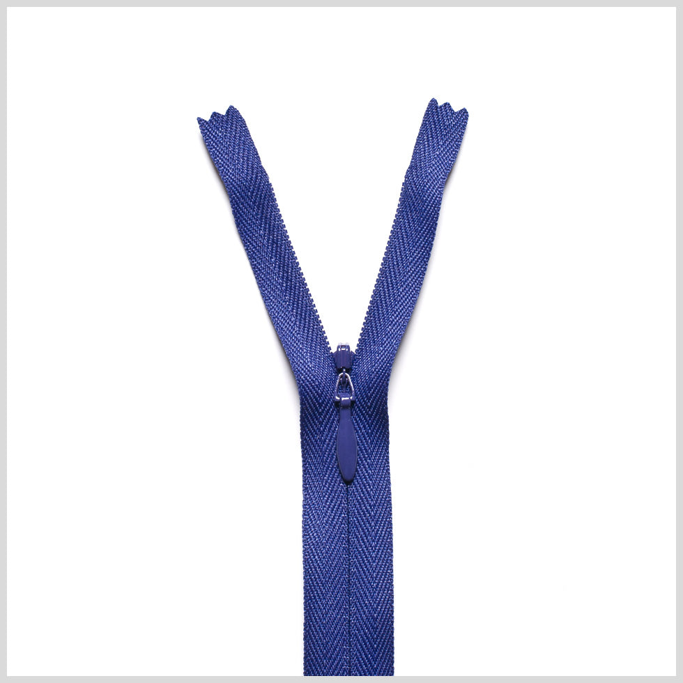 Invisible Zipper 24" by YKK - 866 Aubergine Invisible Zipper 24" by YKK - 866 Aubergine