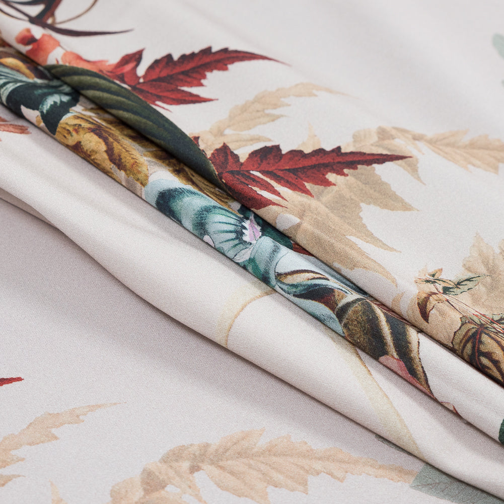 Satén de algodón elástico - Verde pálido y coral - Estampado Île des Orchidées - Colección exclusiva Jacques de Mood Satén de algodón elástico - Verde pálido y coral - Estampado Île des Orchidées - Colección exclusiva Jacques de Mood