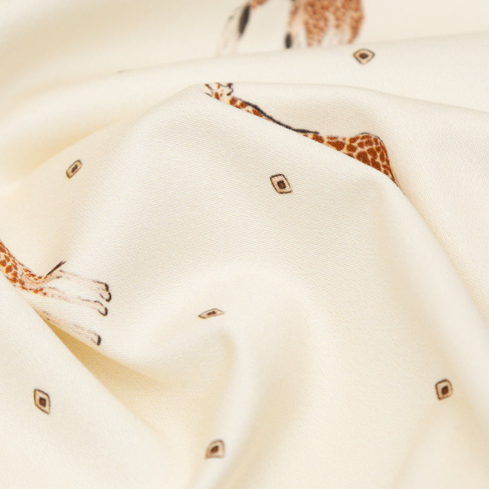 Stretch Cotton Sateen - White Giraffes and Diamonds - Span of Life Print - Mood Exclusive Kenko Collection - Detail Stretch Cotton Sateen - White Giraffes and Diamonds - Span of Life Print - Mood Exclusive Kenko Collection - Detail