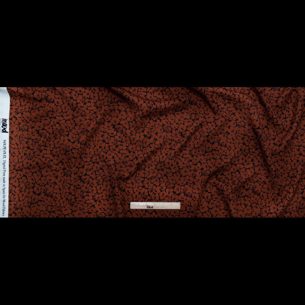 Crepé de poliéster elástico - Estampado floral color óxido - Estampado Poppy Paradise - Colección exclusiva Serengeti de Mood Crepé de poliéster elástico - Estampado floral color óxido - Estampado Poppy Paradise - Colección exclusiva Serengeti de Mood