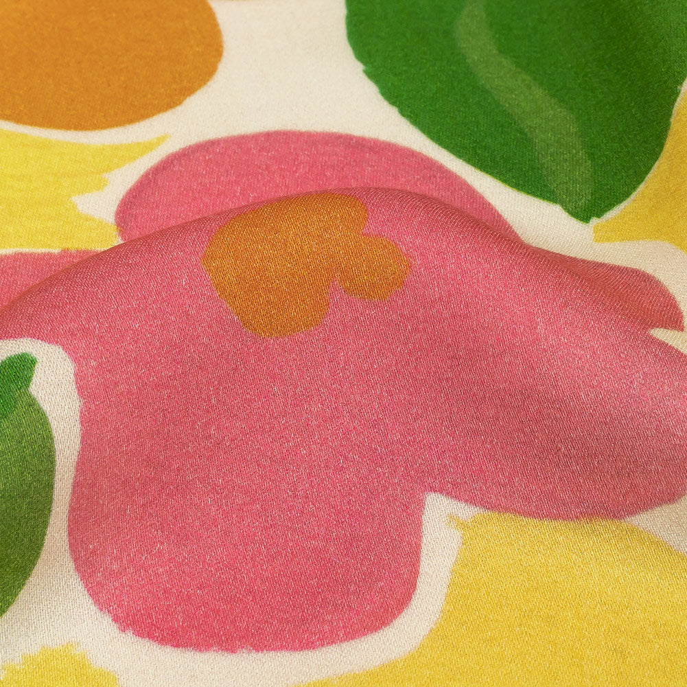 Rayon Challis - Pink and Orange Simplistic Floral - Chalk Party Print - Mood Exclusive Citrus Collection - Detail Rayon Challis - Pink and Orange Simplistic Floral - Chalk Party Print - Mood Exclusive Citrus Collection - Detail