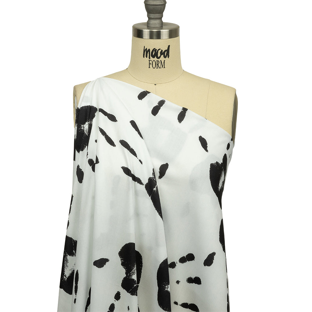 Rayon Batiste - Black and White Handprints - Bakersfield Print - Mood Exclusive Abandoned Collection - Drape Rayon Batiste - Black and White Handprints - Bakersfield Print - Mood Exclusive Abandoned Collection - Drape