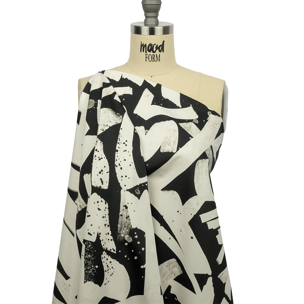 Stretch Cotton Sateen - Black and White Graffiti Letters - Wall of Fame Print - Mood Exclusive Metro Collection - Drape Stretch Cotton Sateen - Black and White Graffiti Letters - Wall of Fame Print - Mood Exclusive Metro Collection - Drape