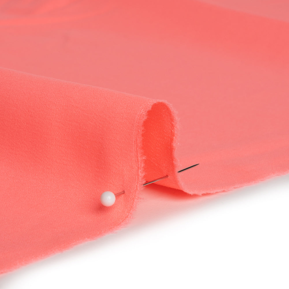 2.5 Yards of Recycled Polyester Swim Trunk Fabric - Fizzy Fusion - Mood Exclusive Malibu Collection - Detail 2.5 Yards of Recycled Polyester Swim Trunk Fabric - Fizzy Fusion - Mood Exclusive Malibu Collection - Detail