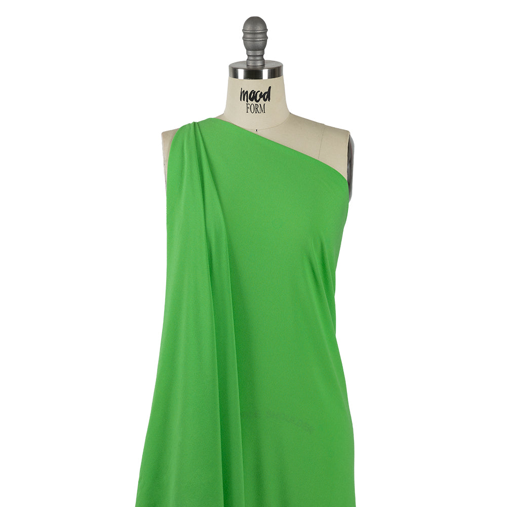 Crepé de viscosa sostenible - Verde verano - Colección exclusiva Mood Arlo Crepé de viscosa sostenible - Verde verano - Colección exclusiva Mood Arlo