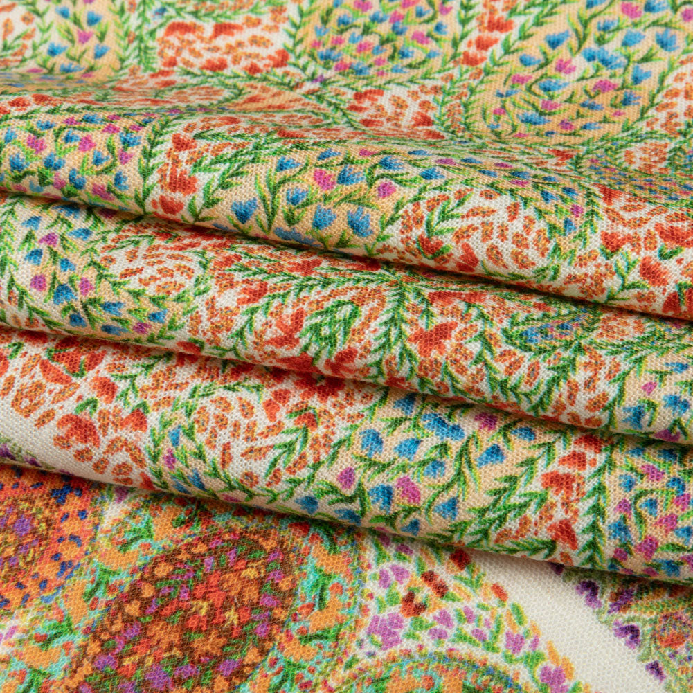 Viscose and Linen Woven Panel - Cream Paisley Squares - Laputa's Groundkeeper Print - Mood Exclusive Gisele Collection Viscose and Linen Woven Panel - Cream Paisley Squares - Laputa's Groundkeeper Print - Mood Exclusive Gisele Collection