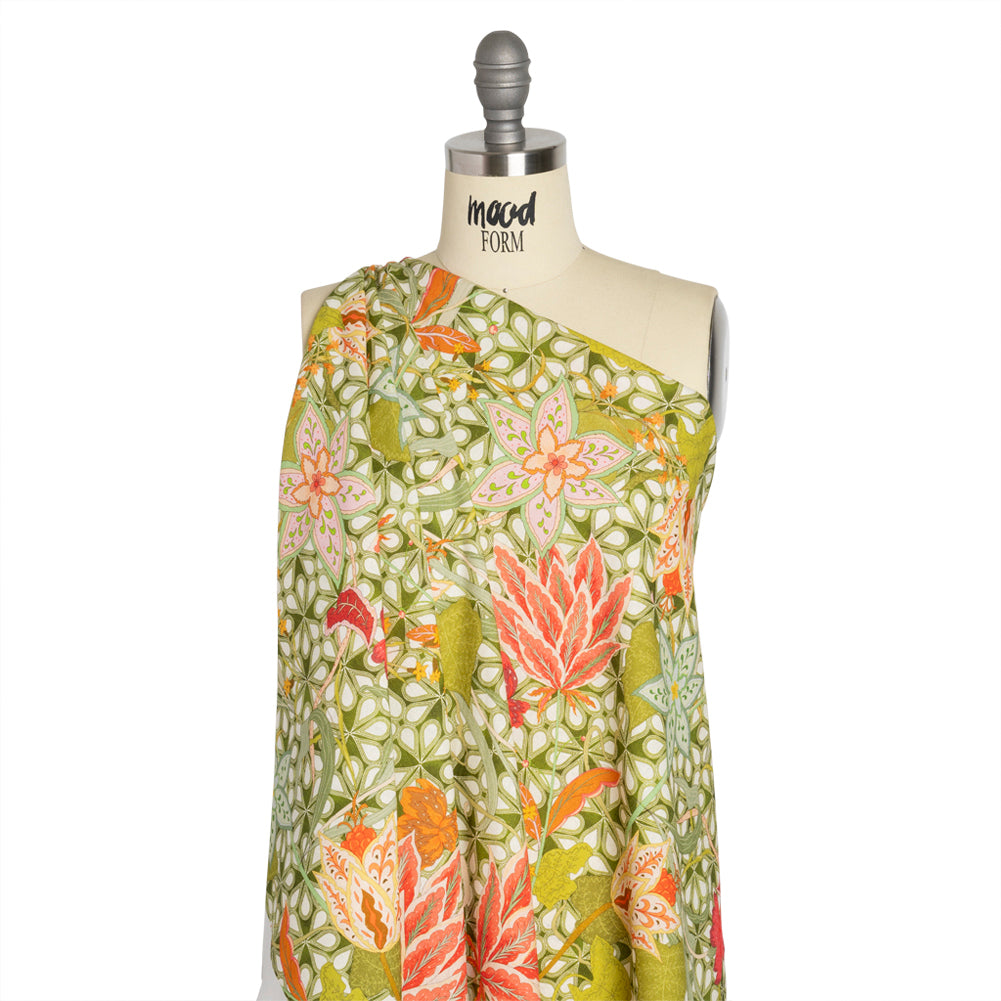 Linen and Rayon Woven - Pink and Green Floral - Mood Exclusive Privy Ivy Print Linen and Rayon Woven - Pink and Green Floral - Mood Exclusive Privy Ivy Print