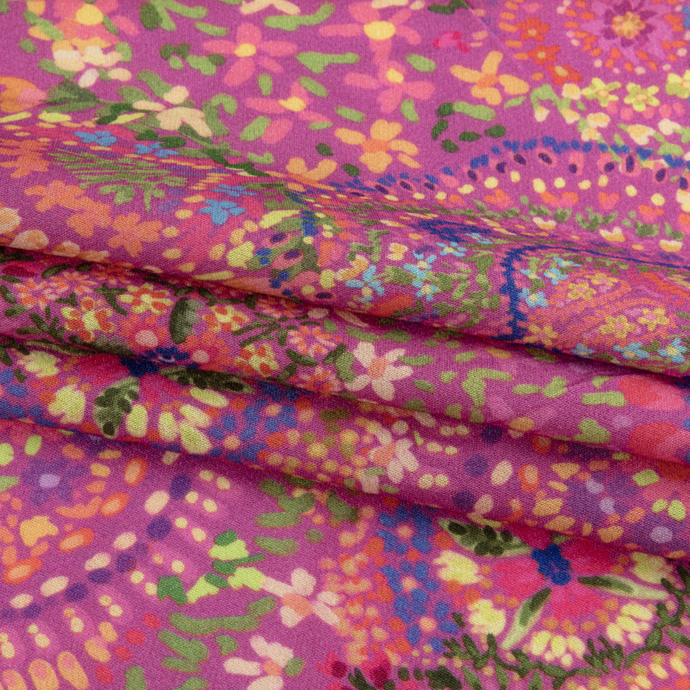 Sustainable Viscose Crepe - Pink Paisley - Amsterdam Market Print - Mood Exclusive Gisele Collection Sustainable Viscose Crepe - Pink Paisley - Amsterdam Market Print - Mood Exclusive Gisele Collection
