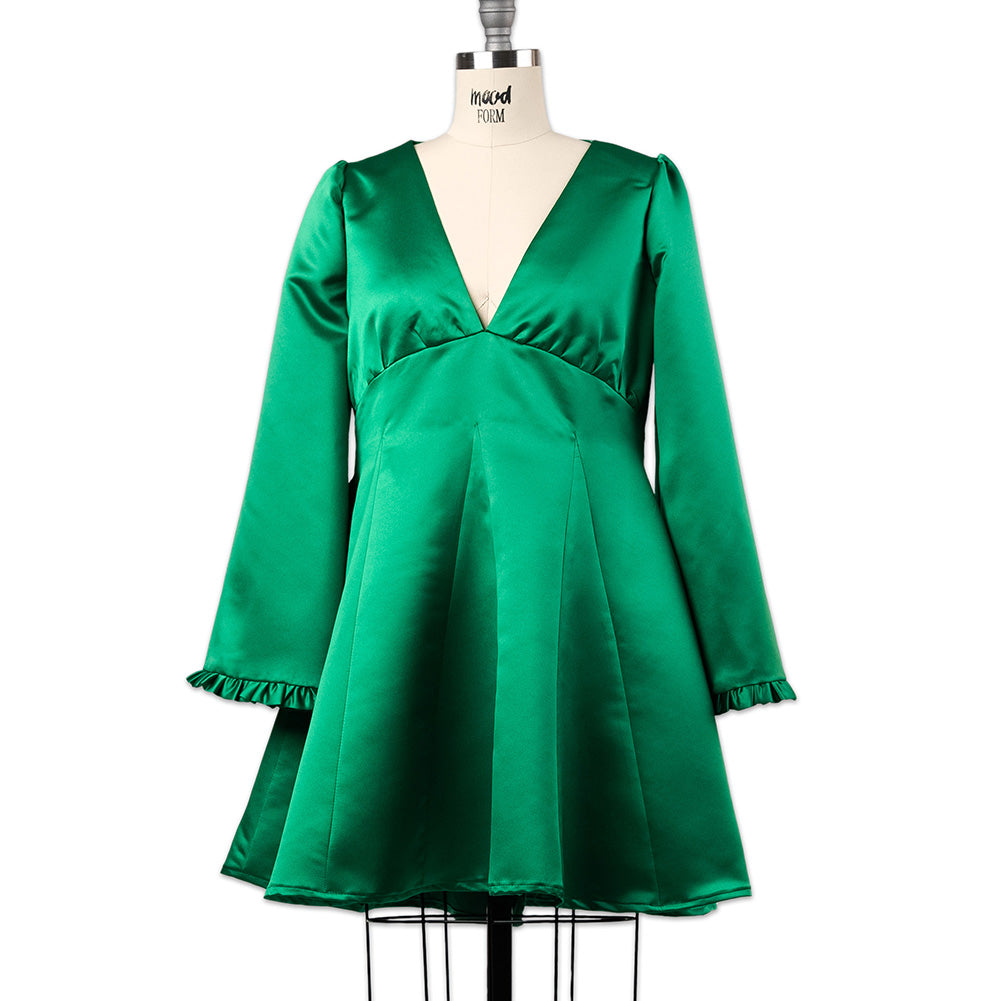 Premium Polyester Satin - Kelly Green - Gavia Collection by Mood Premium Polyester Satin - Kelly Green - Gavia Collection by Mood
